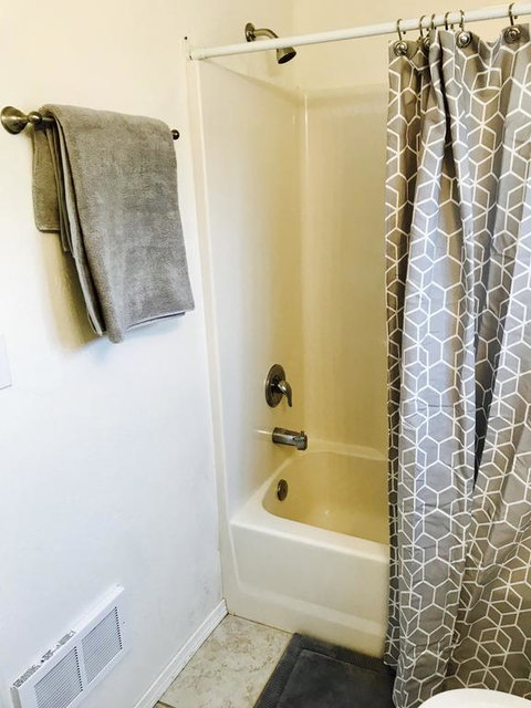 Downtown Sequim Cottage - Renee 3