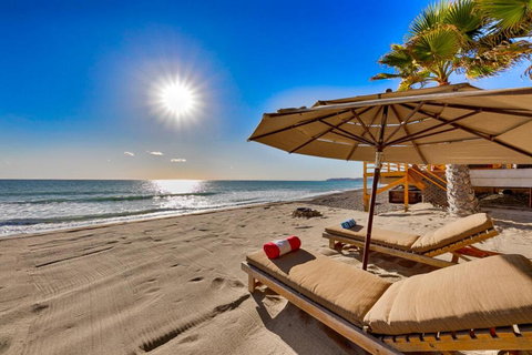 DP-581 - Family Beach Road House - Renee 1