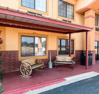 Econo Lodge Lubbock I-27