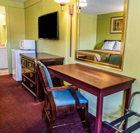 Econo Lodge Pittsburgh I-79