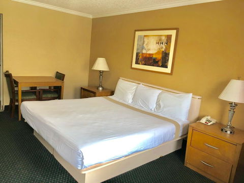 Economy Motel - Internet Find 2