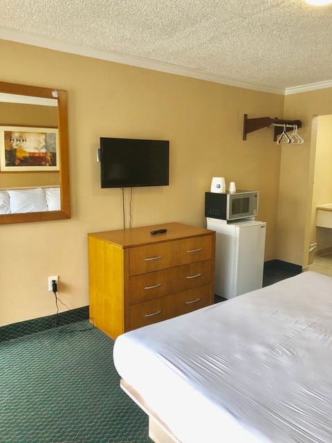 Economy Motel - Internet Find 3