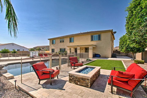 Expansive Queen Creek Home With Pool & Fire Pit - Internet Find 0