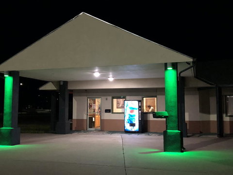 Greensburg Inn - Internet Find 0