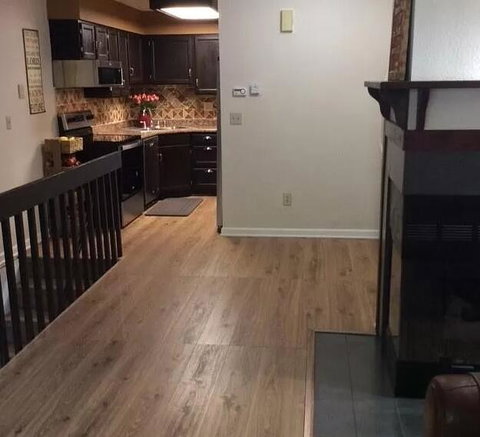 Hamilton Fountain 30 Day Stays - Renee 0