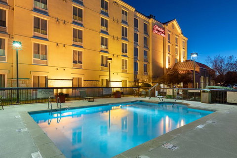 Hampton Inn & Suites-Austin Airport - Internet Find 1