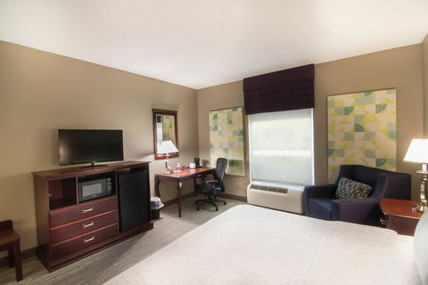 Hampton Inn Kingsland - Swimm 0