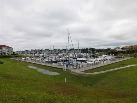 Harbourfront Villas #A6 Condo - Renee 0