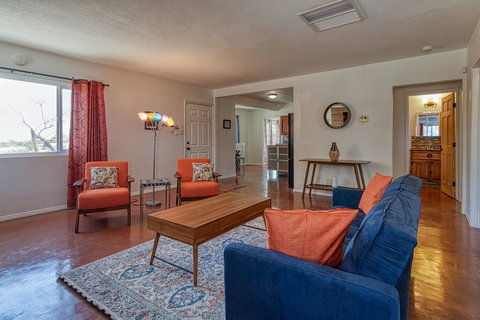 Harmonic House - Renee 3