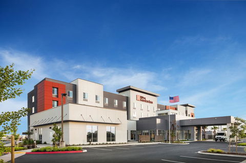 Hilton Garden Inn Sacramento Airport Natomas - Internet Find 0