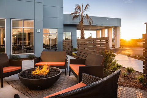 Hilton Garden Inn Sacramento Airport Natomas - Internet Find 3