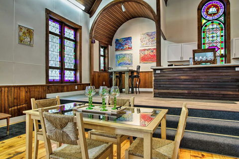 Historic Church Home - Walk To Durand Shops! - Renee 1