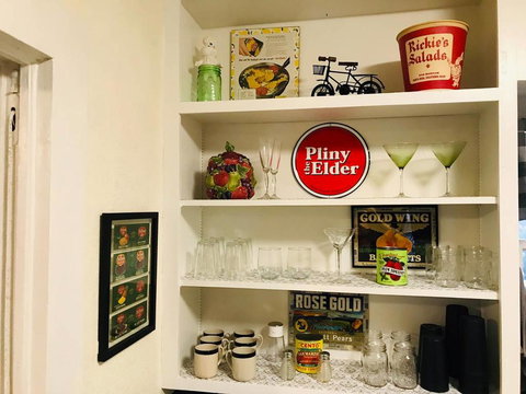 Historic House - Two Units In One Large Home. - Renee 0