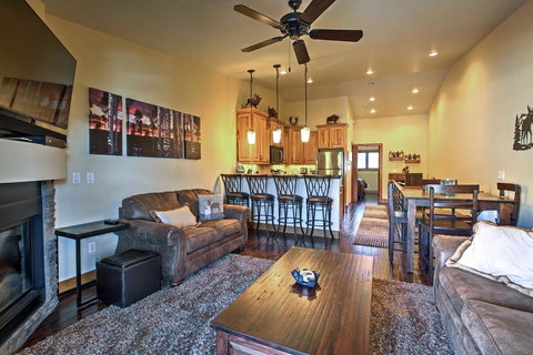 Home With Views & Fireplace-Walk To Town And Grand Lake! - Renee 3