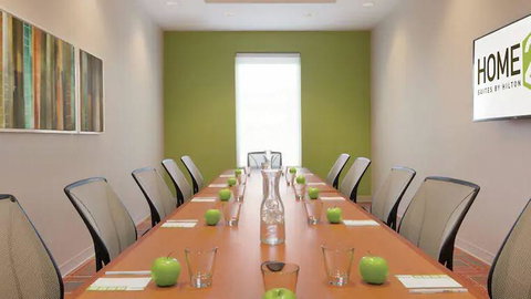 Home2 Suites By Hilton Loves Park Rockford - Renee 1