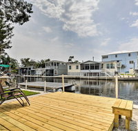 Homosassa Riverfront Home with Boat RampDocking