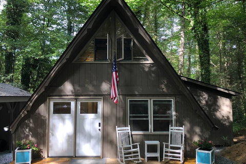 In Town Highlands NC Chalet - Renee 0