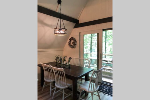 In Town Highlands NC Chalet - Renee 1