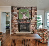 Indian Point Manor Cottage - Hiller Vacation Homes cottage