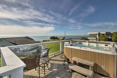 Irish Beach Home With Rooftop Hot Tub & Ocean Views! - Renee 0