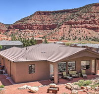 Kanab Home w/Resort Amenities - Drive to Zion