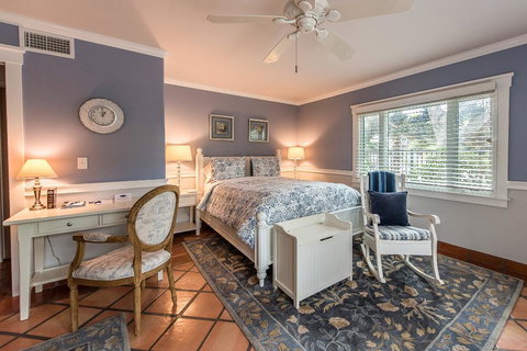 Kate Stanton Inn - Internet Find 1