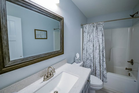 Kilmarlic Hogan Cottage - Internet Find 3