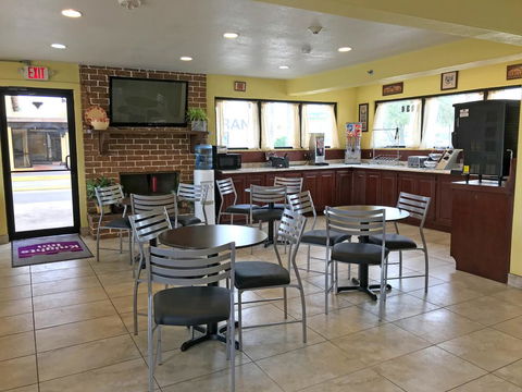 Knights Inn Kingsville - Internet Find 1