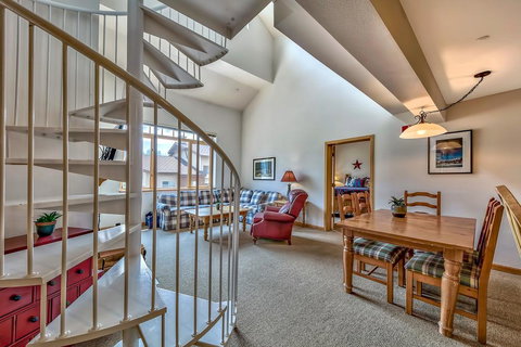 L306 Kirkwood Lodge - Renee 2