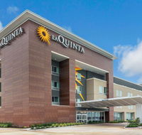 La Quinta Inn and Suites by Wyndham Houston Spring South