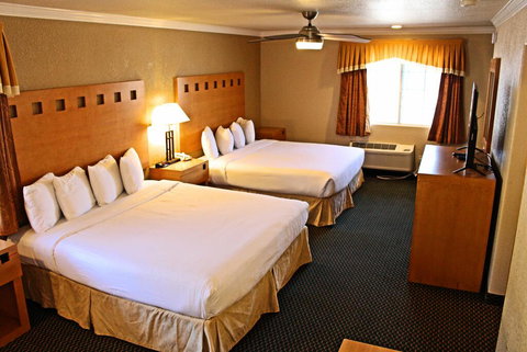 Lake Point Lodge - Internet Find 1