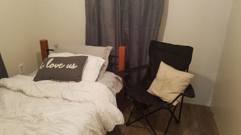 Lake View Cottage On Lake Erie - Renee 2