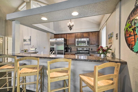 Lake-View Margaritaville Home - Hot Tub & Fire Pit! - Renee 3