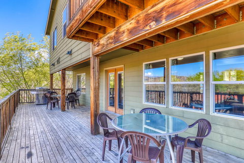 Lakeview Villa #501 - Renee 0