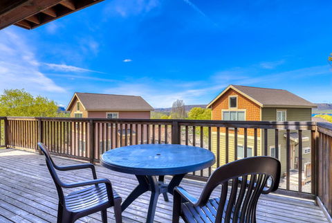 Lakeview Villa #502 - Renee 2