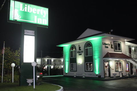 Liberty Inn - Internet Find 0