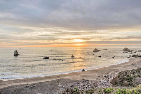 Luxe Manchester Home With Hot Tub And Partial Sea View! - Renee 2