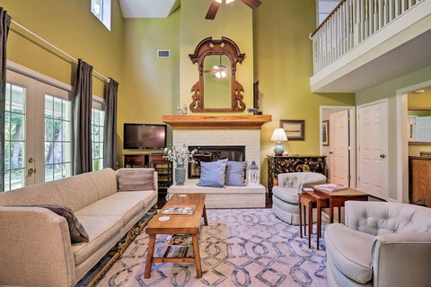 Luxury Orange Park House, Walk To St Johns River! - Renee 3