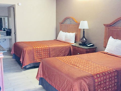 Masters Inn - Renee 2