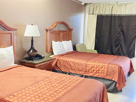 Masters Inn - Renee 3