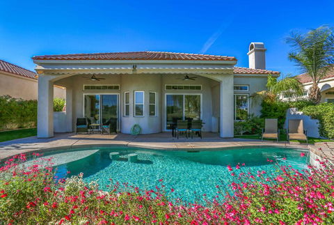 Mira Vista Lakefront Golf Villa - Internet Find 2