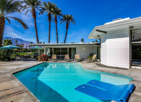 Mod Reflections At Tamarisk - Internet Find 1