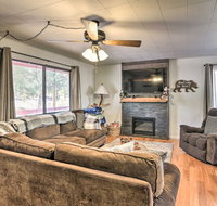 Modern Cabin in Coconino National Forest with Deck