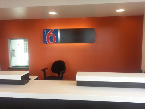 Motel 6 Bell Gardens - Renee 0