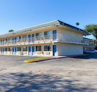 Motel 6-Conroe TX