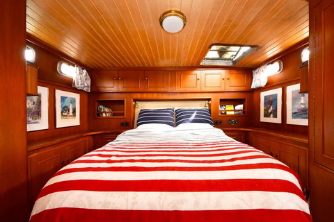 Nebi, The Floating Hotel - Internet Find 3