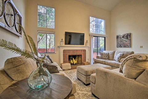 NEW Well-Appointed Residence In The Heart Of Davis - Renee 0