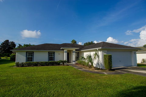Pool Home Close To Golf And Nature - Comfort - 4 Bedroom - Renee 1