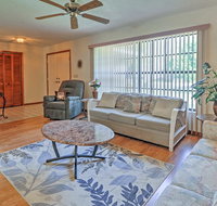 Pristine Spring Hill House with Private Pool  Lanai