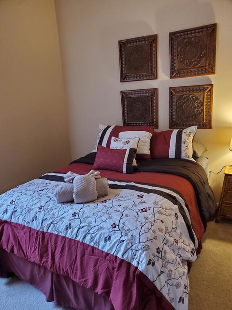 Private Oasis With 1 Bedroom And Bathroom - Swimm 2